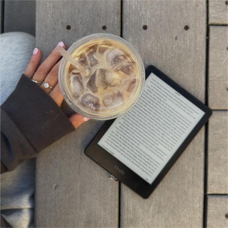 Can You Walk Around with a Kindle? Smart Hands-Free Solutions