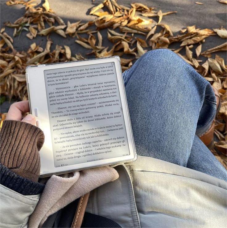 Is It Safe to Take Your Kindle Outside? Outdoor Reading Guide