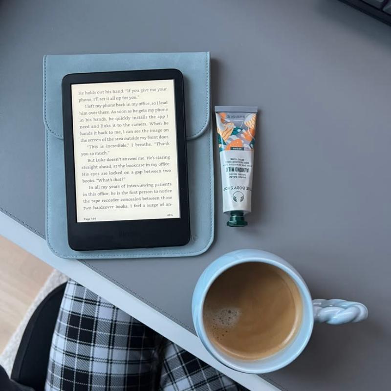Why Software Engineers Prefer Kindle for Long-Form Reading
