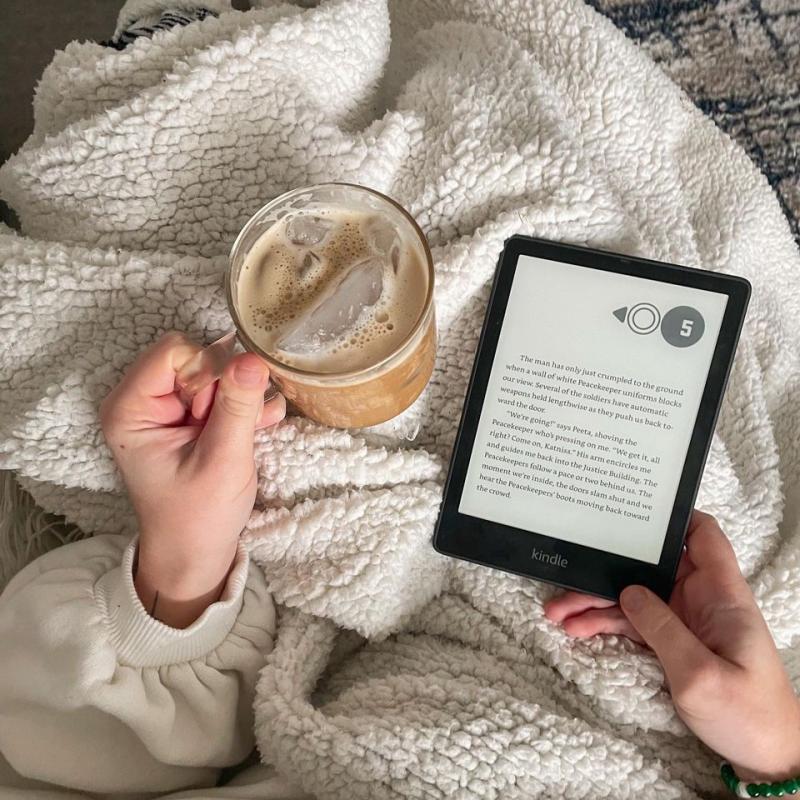 Best Kindle Accessories for Book Club Members